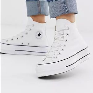 Converse Lift Platform Sneaker size 6 white